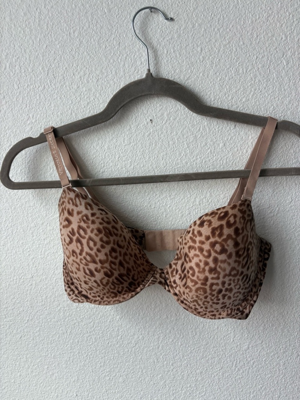 Victoria's Secret Leopard Print T-Shirt Bra - Brown/Tan
